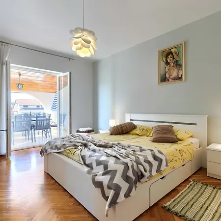 Appartamento Ivanka By Interhome *