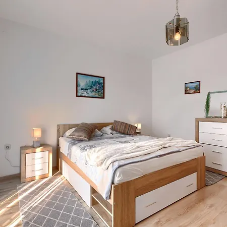 Apartment Ivanka By Interhome Porec