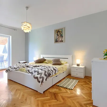 Ivanka By Interhome Poreč