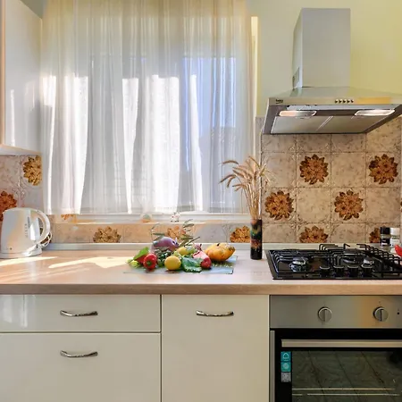 Ivanka By Interhome Porec