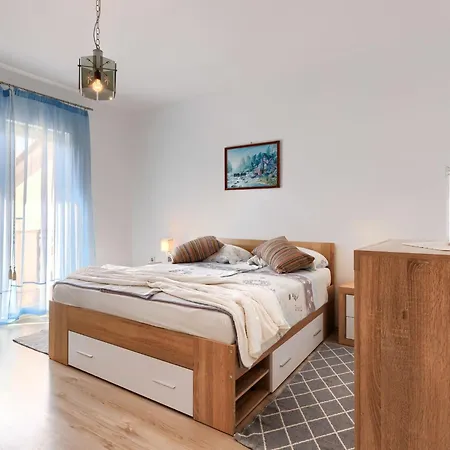 Apartment Ivanka By Interhome Porec
